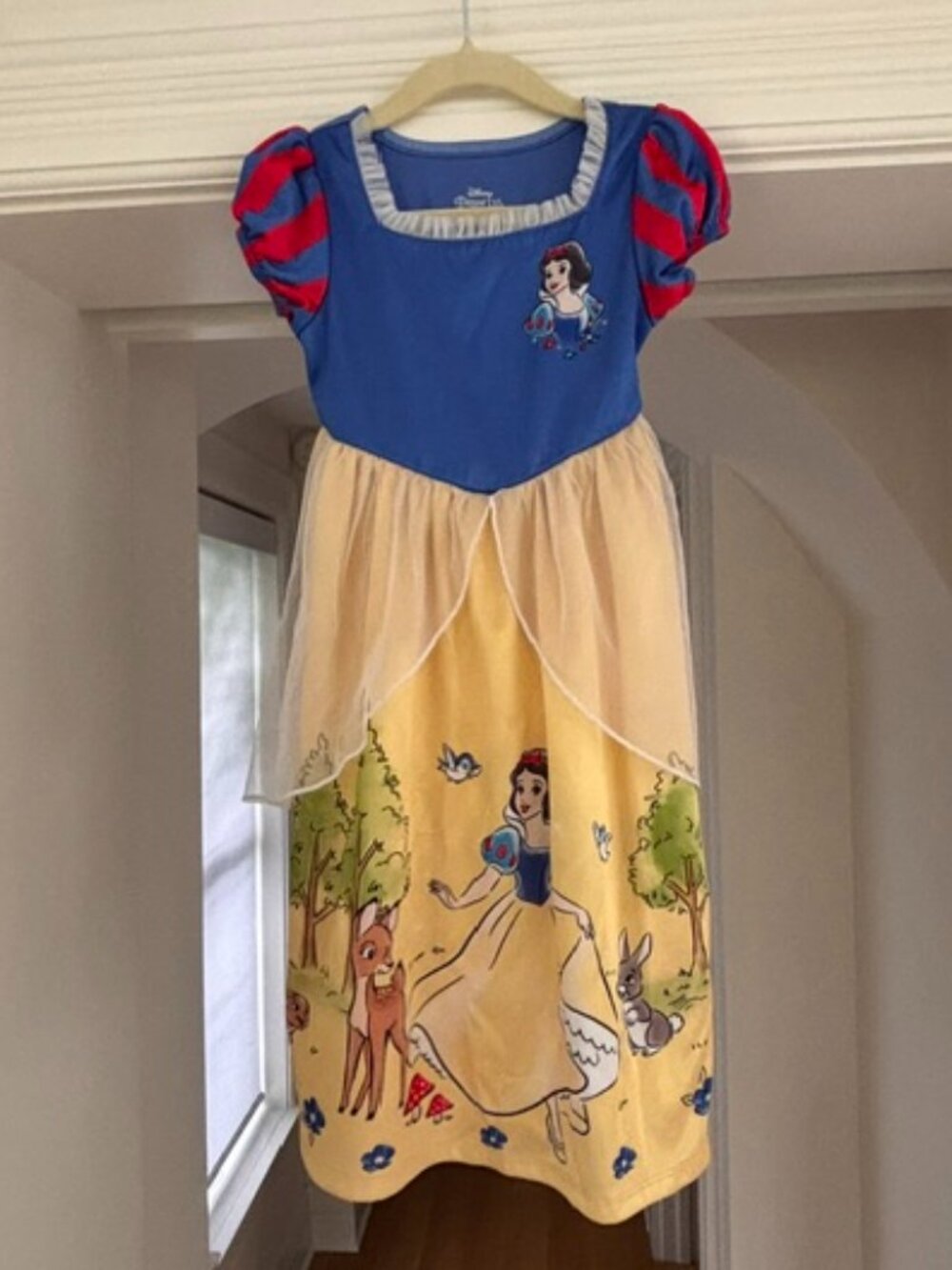 "Adorable" Disney Snow White Nightgown - Size 3T